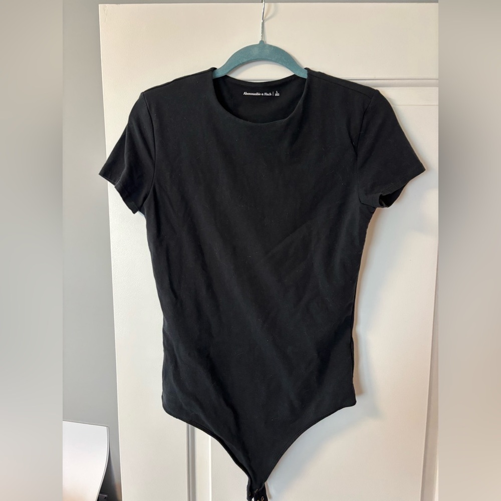 Abercrombie & Fitch Black Short-Sleeve Crew Bodysuit